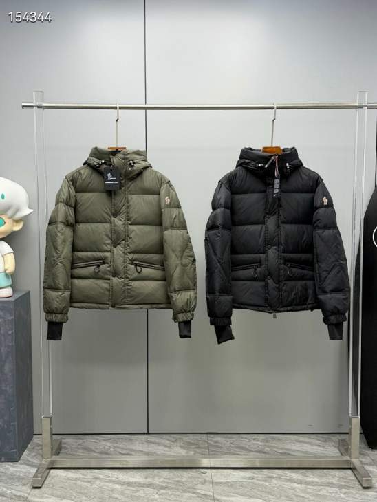 Picture of Moncler Down Jackets _SKUMonclersz1-526yr50836842